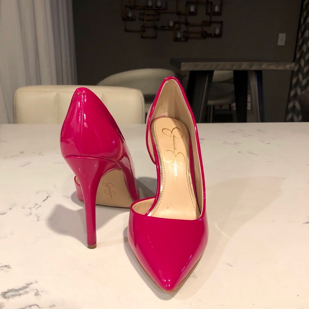 Pink Jessica Simpson pumps